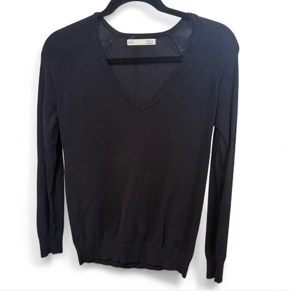SFERRA Elegant Black V-Neck Top